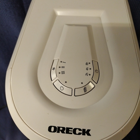 Oreck Air Tower Purifier Model  WK17500QPC 3-Speed Portable HEPA Filtration USED - Picture 3 of 14